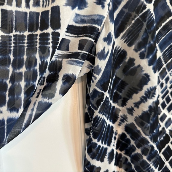 Susan Graver sheer navy and white tunic beaded neck three fourths sleeve size 14 - Picture 11 of 11